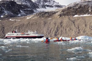 Hurtigruten MS Spitsbergen Kayaking 1.JPG